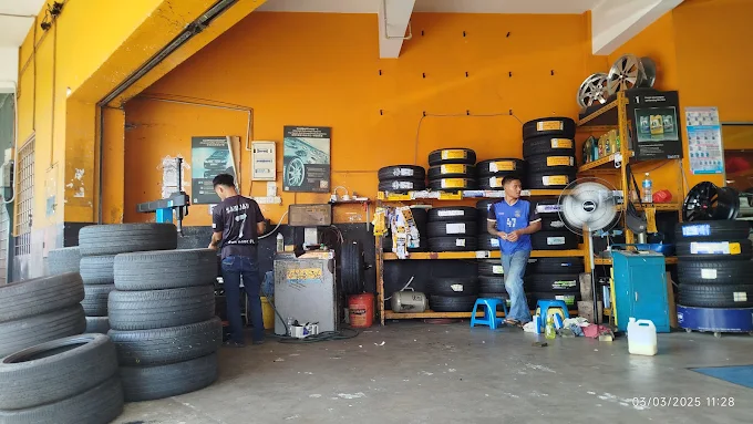 Continental New Hua Hin Tyres Sport Wheels Services - 10 Kedai Tayar Dengkil Terbaik: Servis Pantas & Harga Berpatutan Continental New Hua Hin Tyres Sport Wheels Services