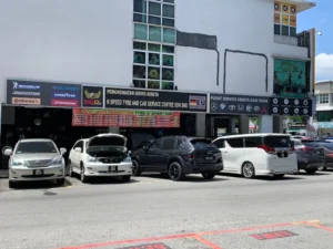 Kedai Tayar Gombak