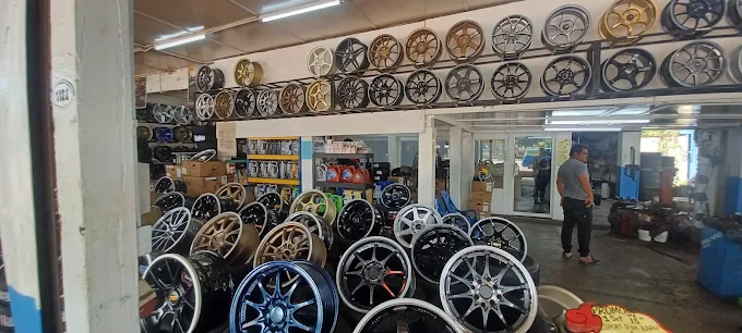 Muhammad Tyres and Service - 10 Kedai Tayar Kemaman Terbaik 2025: Harga Murah, Servis Pantas! Muhammad Tyres and Service